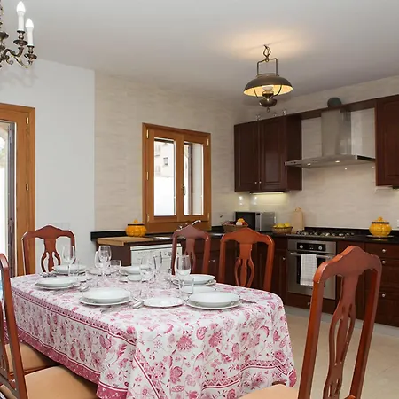 Libertad Villa